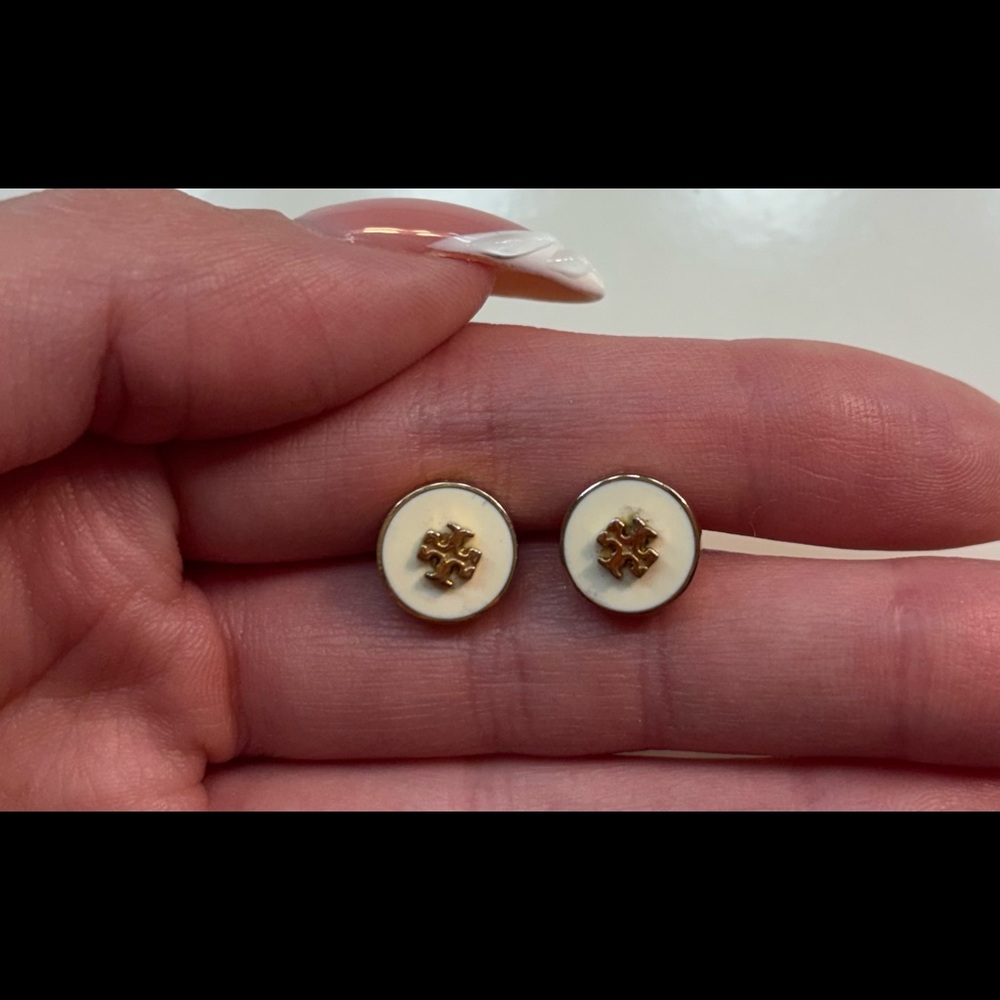 Tory Birch studs - Picture 2 of 2